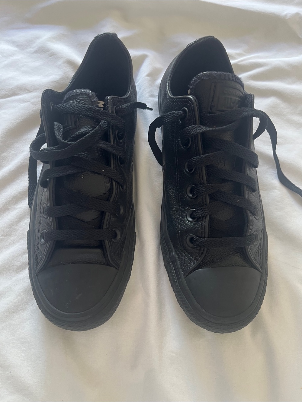 Converse Men's Low-Top Leather Chuck Taylor Sneakers in Black